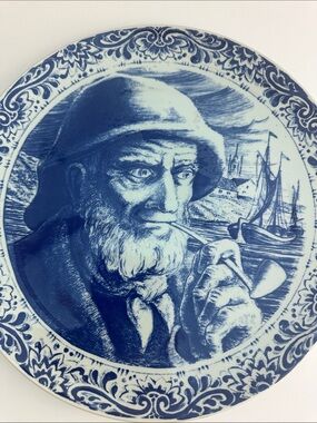 Rare  Large rare  Blue-and-White Fisherman Decorative Wall Plate